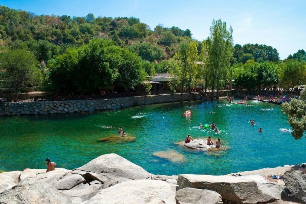 Casa Rural En Candeleda Con Piscina Y Un Maravilloso Jardin Екстериор снимка