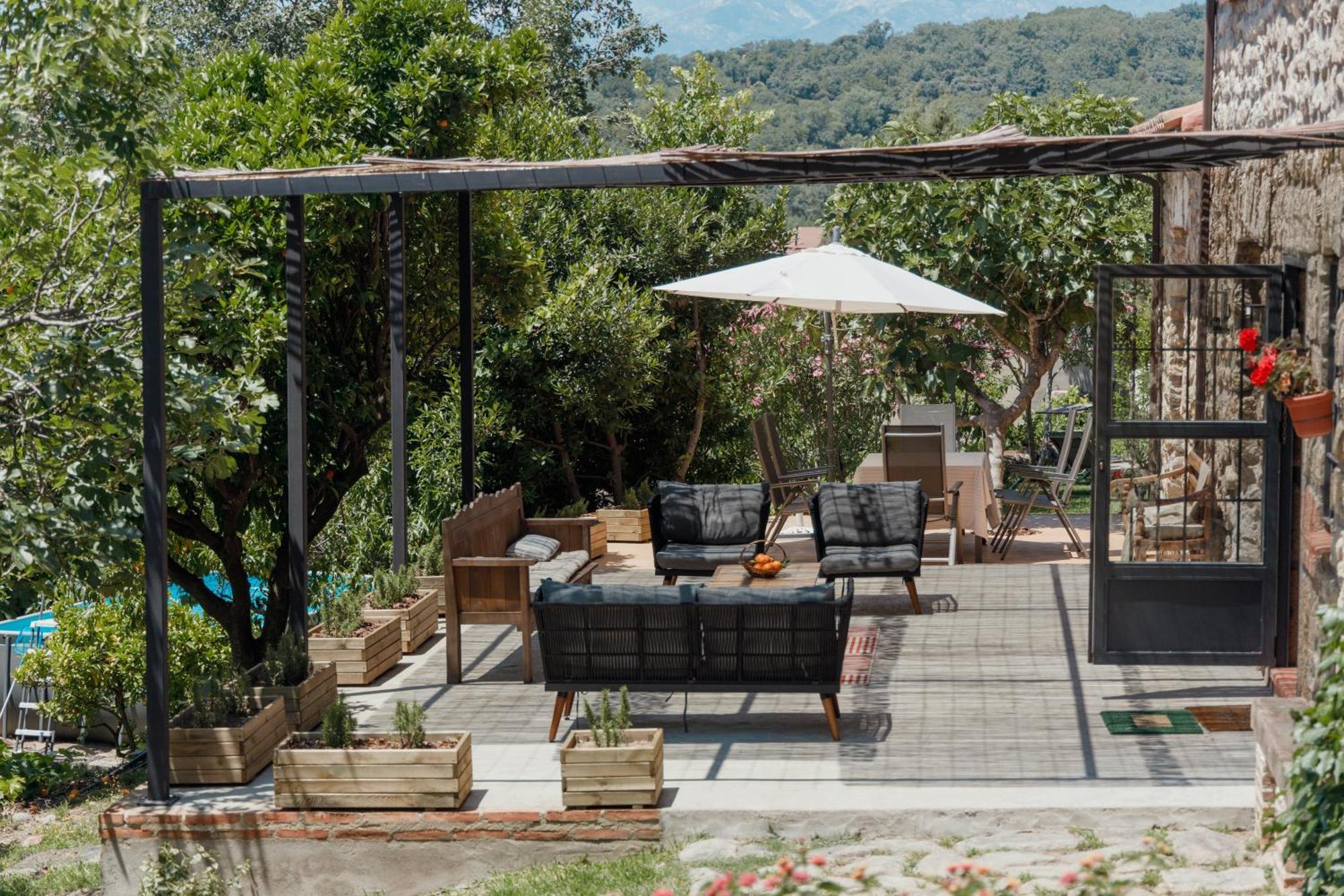 Casa Rural En Candeleda Con Piscina Y Un Maravilloso Jardin Екстериор снимка